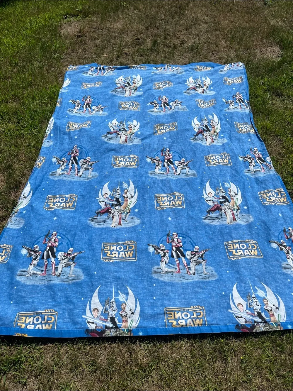 Star Wars Clone Wars Bright Blue Character Print Flat Twin Sheet